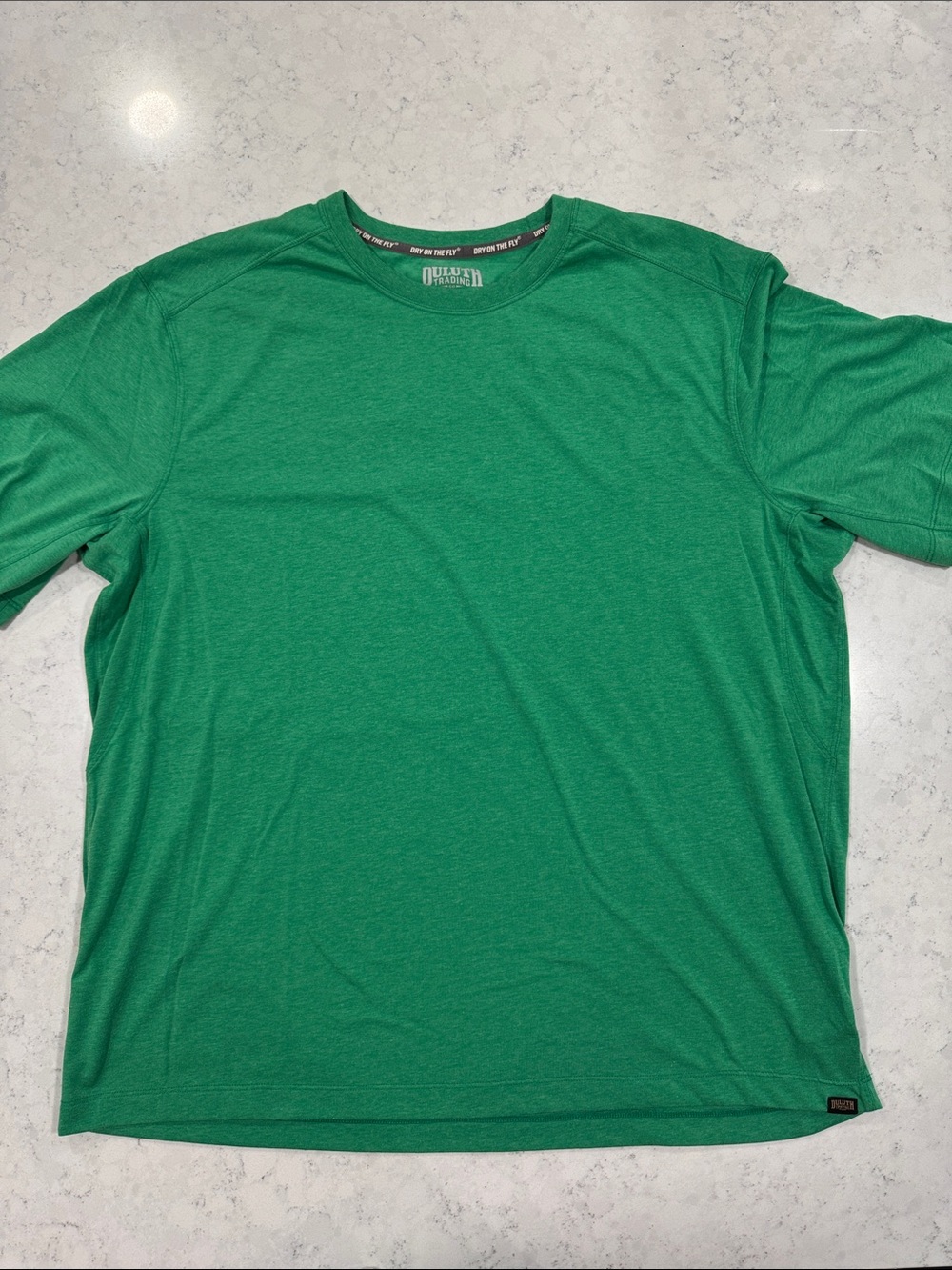 Duluth Trading Co Relaxed Fit Dry on the Fly Untucked Length Performance Tee Lg